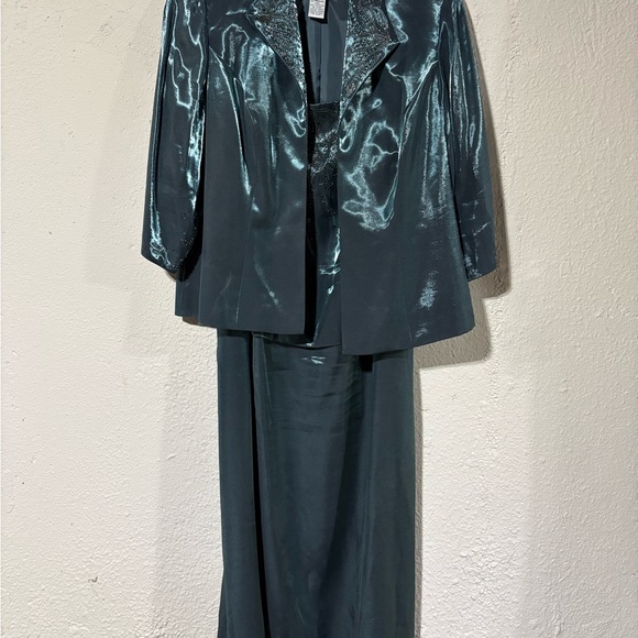 Alex Evenings Shimmering Teal Ensemble - Picture 8 of 13